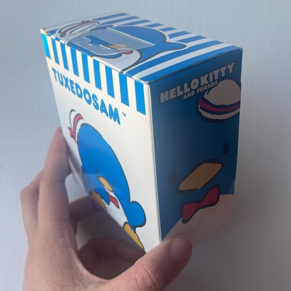 SANRIO Hello Kitty and Friends Tuxedosam & Ice Cream 2 Figurine Set - Picture 2 of 4